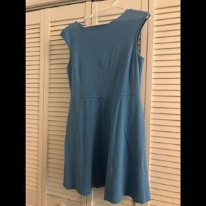 Sleeveless dress